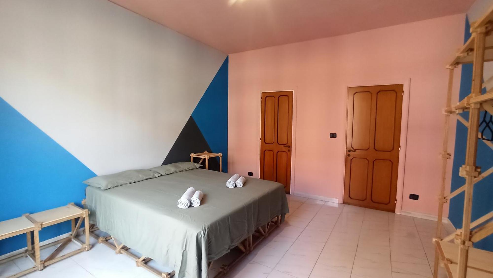 Casa Base Hotel Бари Екстериор снимка